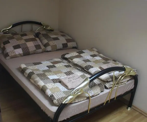 Za Murem * كولوبرزيغ